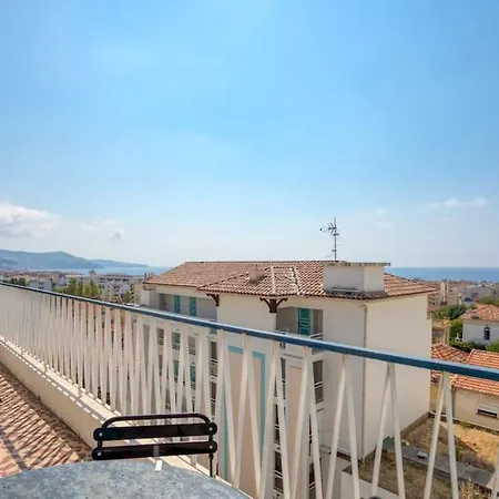 #15 2p Magnan Sea View 5 Min Beach Terrace & Parking Apartment *