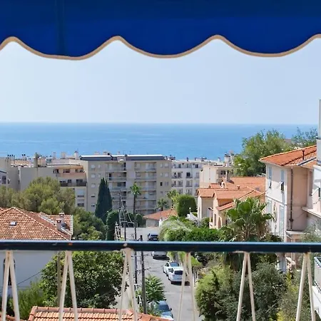 #15 2p Magnan Sea View 5 Min Beach Terrace & Parking