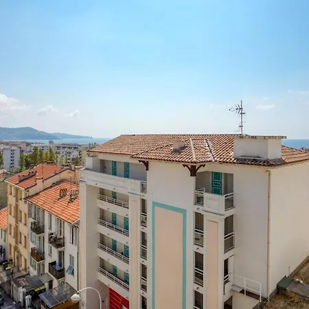 #15 2p Magnan Sea View 5 Min Terrace & Parking *