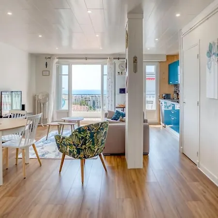 #15 2p Magnan Sea View 5 Min Terrace & Parking *