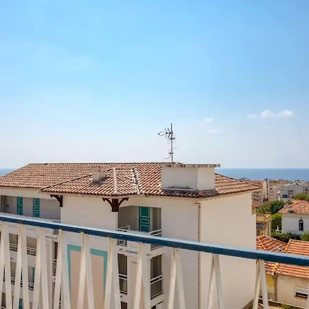 #15 2p Magnan Sea View 5 Min Beach Terrace & Parking